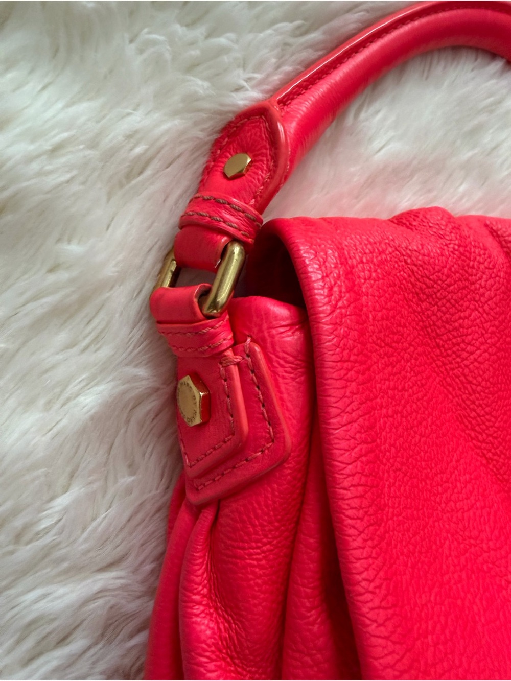 Marc by Marc Jacobs Classic Q Lil Ukita in Rock Lobster (EUC) - Picture 11 of 14